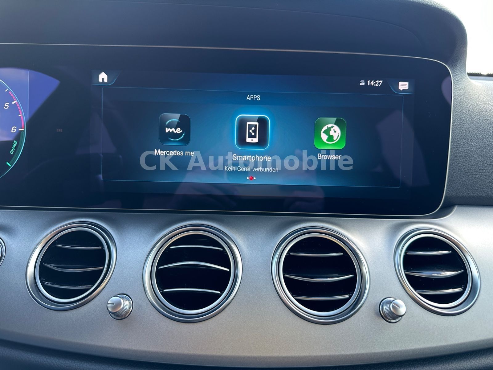 Fahrzeugabbildung Mercedes-Benz E 300de T-Modell Avantgarde/Widescreen/LED/AHK