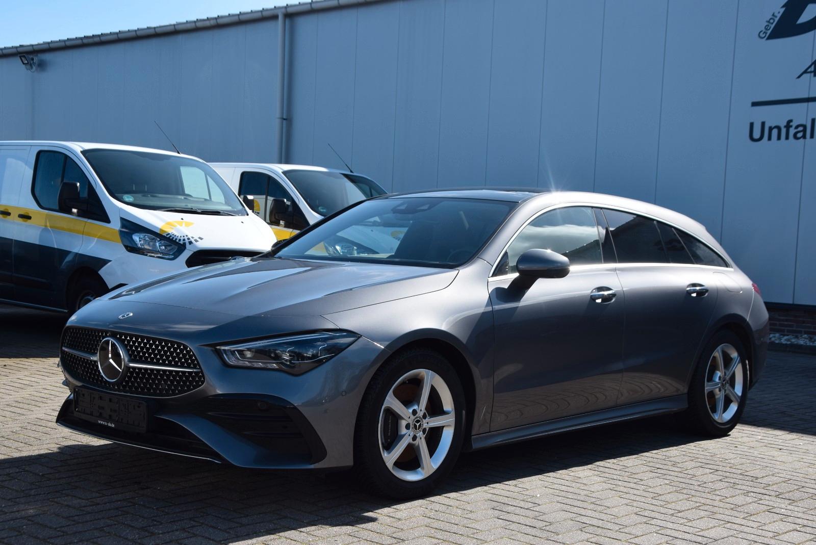 Mercedes-Benz CLA Shooting Brake 220 d, AMG Line, Pano, 360k