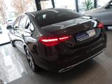 Mercedes-Benz C 200 D 9G-TRONIC/AVANTGARDE/MOD 2022 - Mercedes-Benz C 200 mit Diesel-Antrieb: Limousine, Automatik