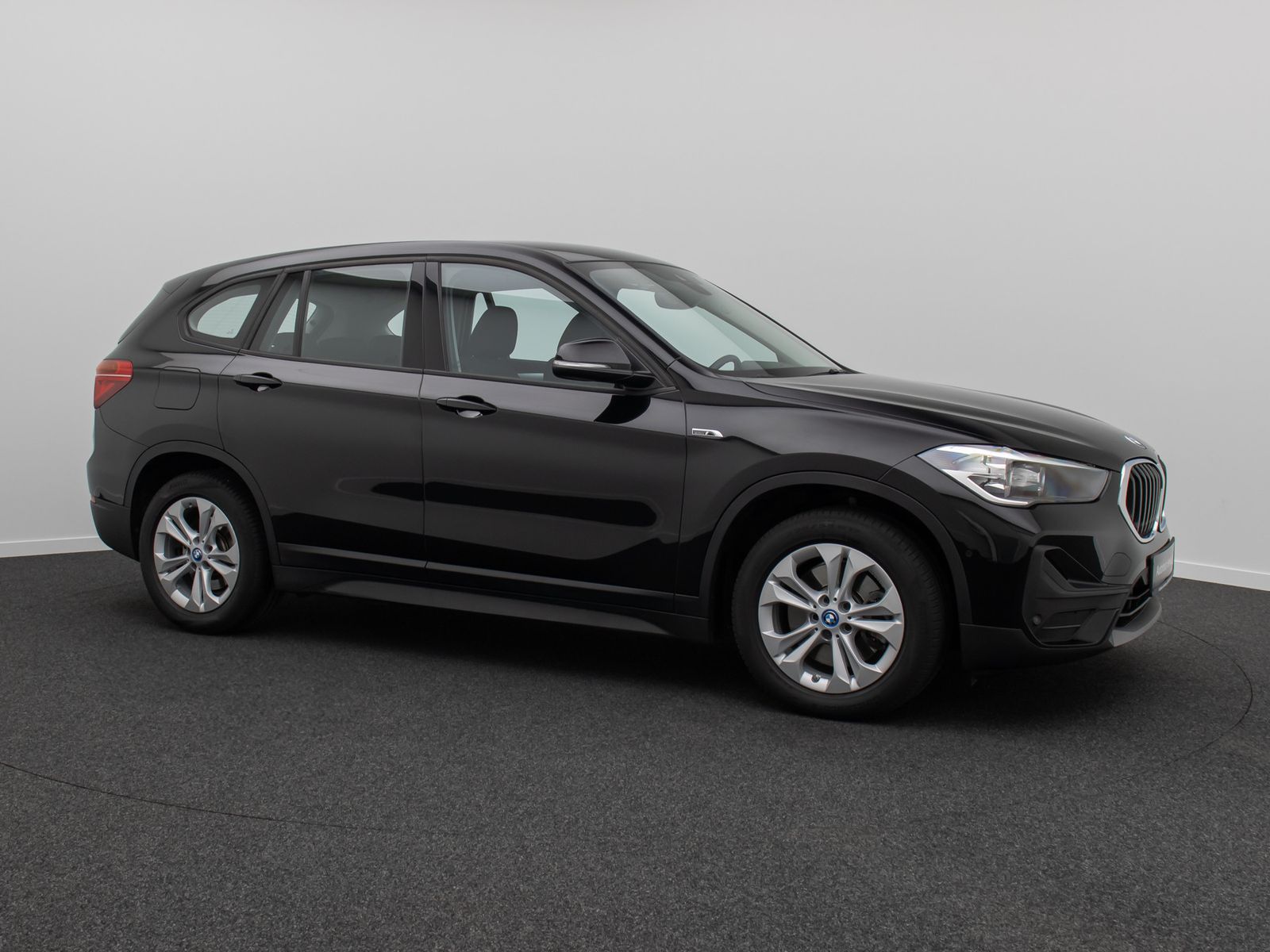 Fahrzeugabbildung BMW X1 xD25e GeschwindigReg ParkAss DAB HiFi Lordos
