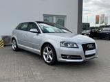 Audi A3 Sportback 1.8 TFSI S line Sportpaket plus - Audi A3: 8 L