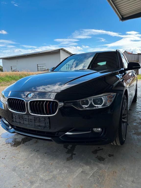 BMW 320