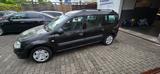 Dacia Logan  dCi 7-Sitzen Klima El.Fenst.TÜV-27 1-Hand - Dacia Logan aus 2012