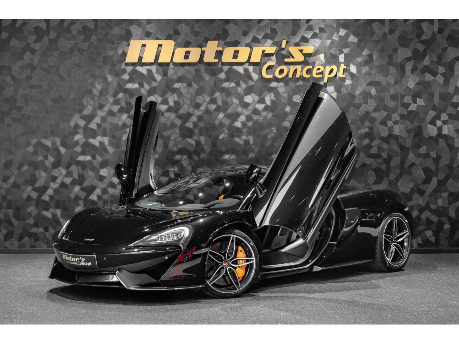 MCLAREN 570S