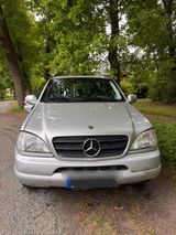 Mercedes-Benz Mercedes Benz ML 320 - Mercedes-Benz ML 320 aus 1999