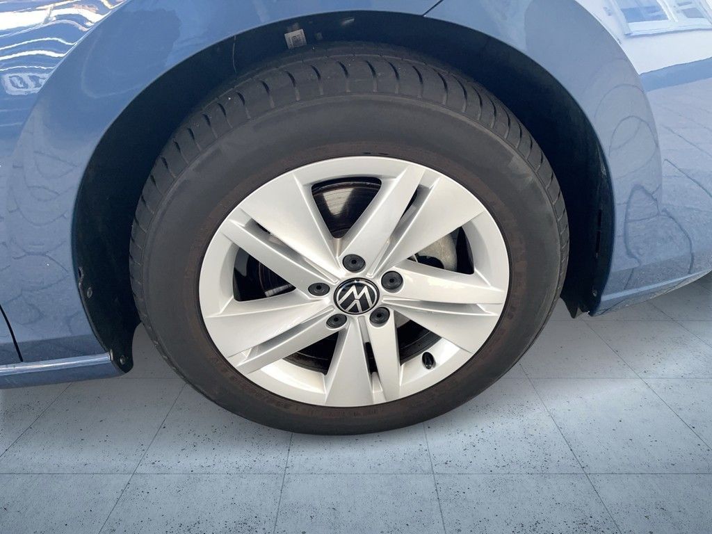 Volkswagen Golf - Bild 7