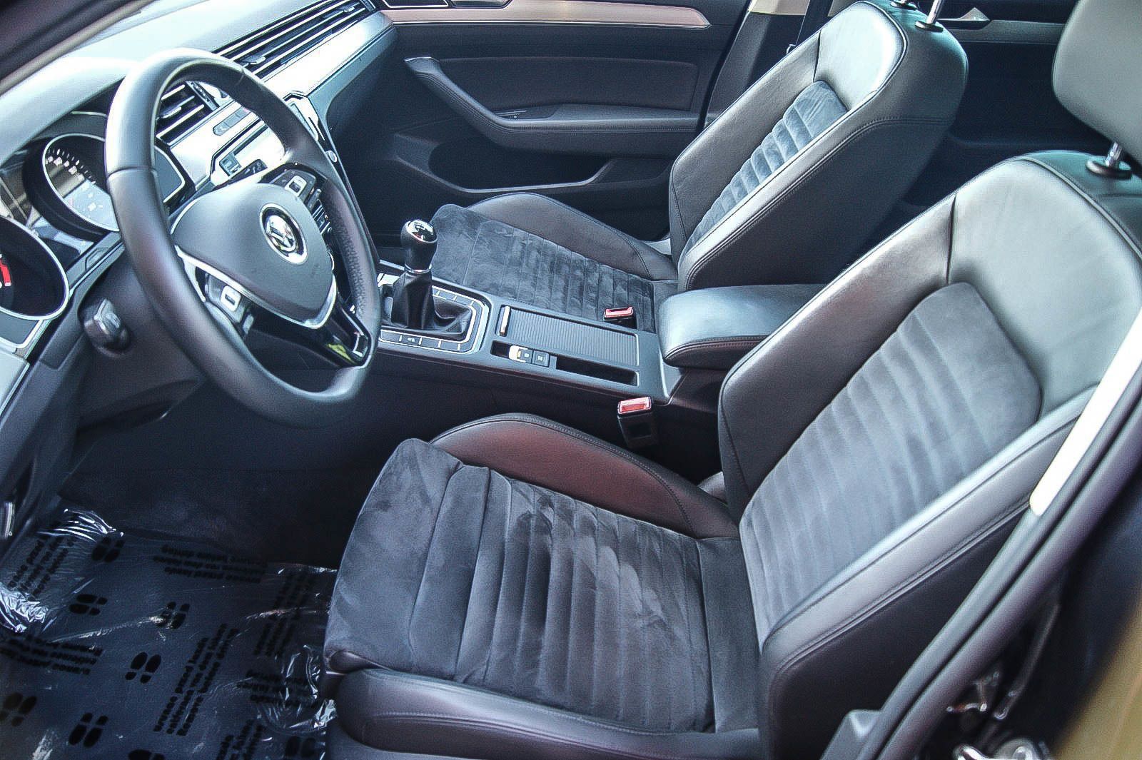Fahrzeugabbildung Volkswagen Passat Variant 14TSI HIGHLINE ACC PREMIUM KESSY