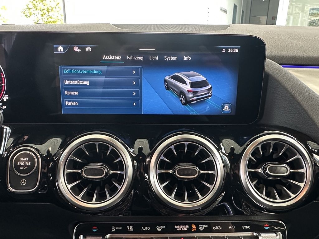 Fahrzeugabbildung Mercedes-Benz GLA 200 AMG Line*NightPaket*MULTIBEAM LED*Kamera