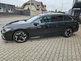 Volkswagen Passat Variant 2.0 TDI R-line ACC LED - gebrauchte Kombis