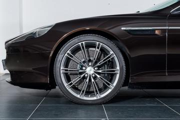 2011 Aston Martin VIRAGE — фото 9