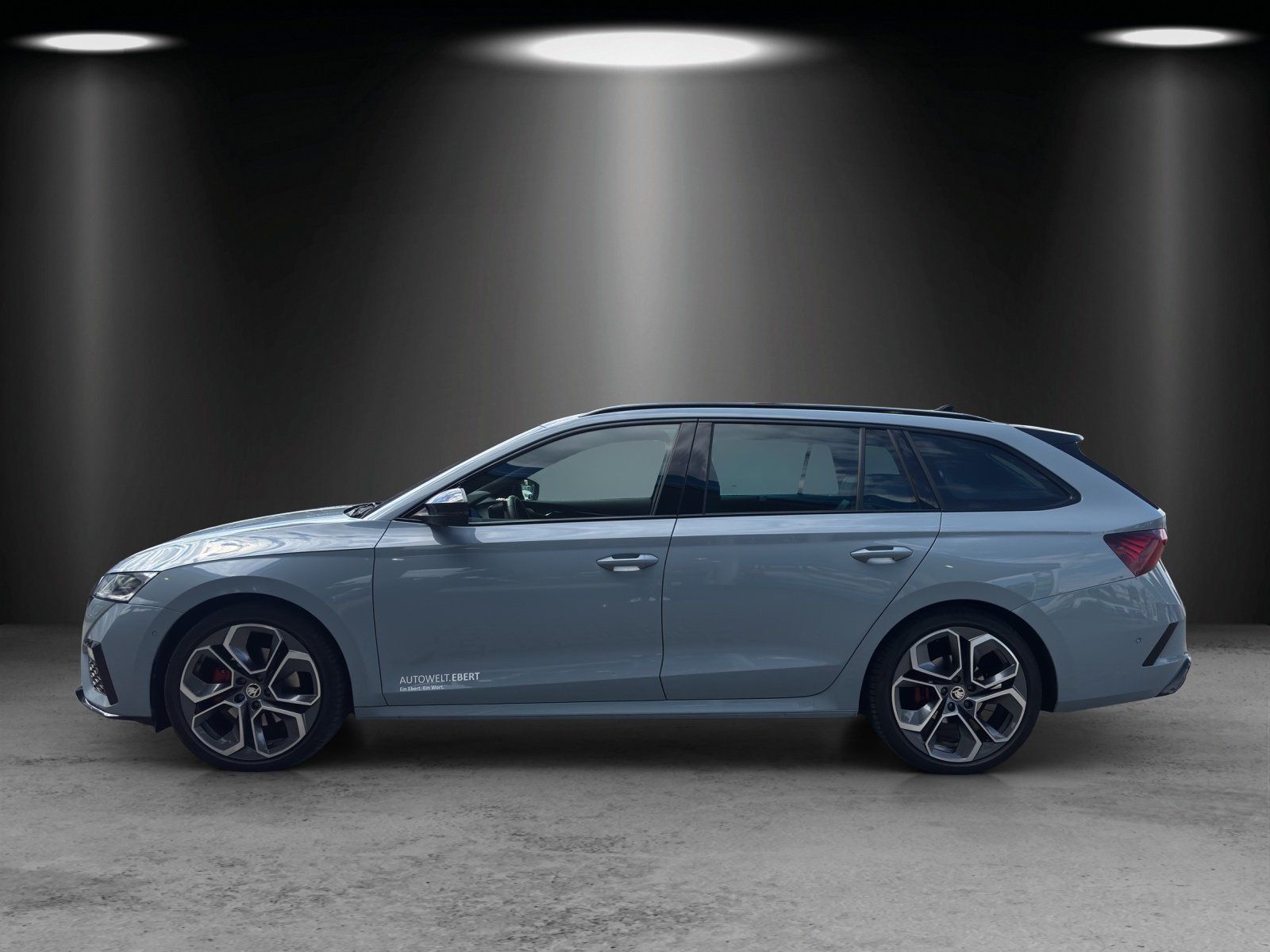 Fahrzeugabbildung SKODA Octavia Combi RS Final Edition 2,0 TDI 147 kW DS
