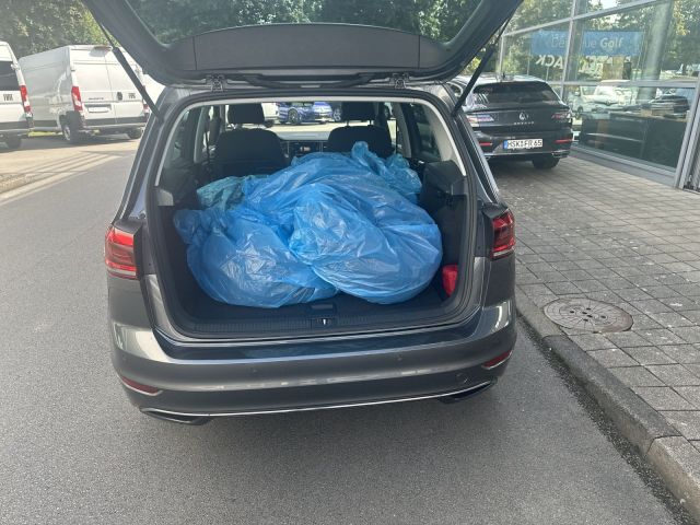 Golf Sportsvan 1.0 TSI Join NAVI ACC PDC 16 ALU 