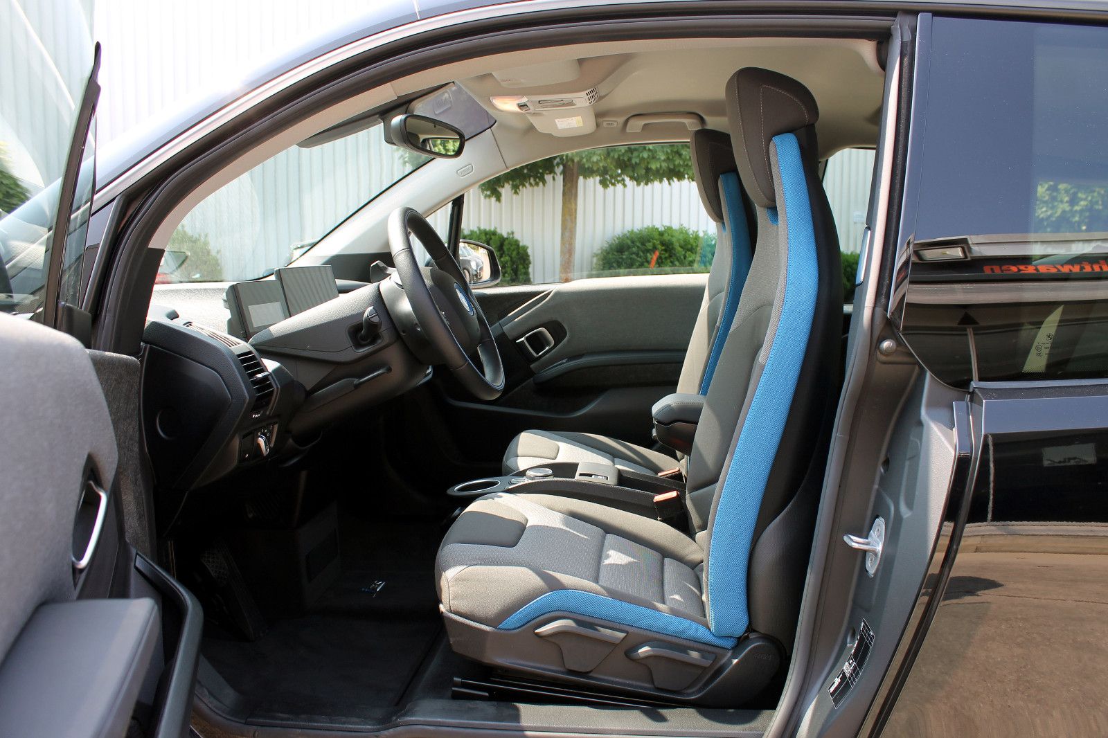 Fahrzeugabbildung BMW i3 s 120Ah Wärmep ACC Adapt-LED Navi Prof. Sitzh
