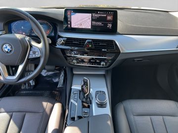 BMW 520 - 11
