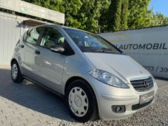Fahrzeugabbildung Mercedes-Benz A 180 A 180 CDI Automatikgetriebe Scheckheft PDC