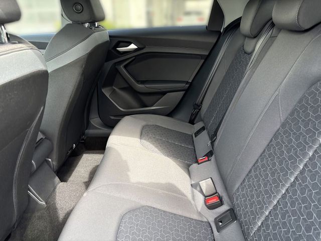 A1 Sportback 30 TFSI ADVANCED LED+PDC+SHZ+KLIMA+