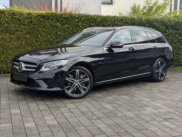 Mercedes-Benz C 300e T 9G-TRONIC Aut. Plug-in Hybrid  Panorama