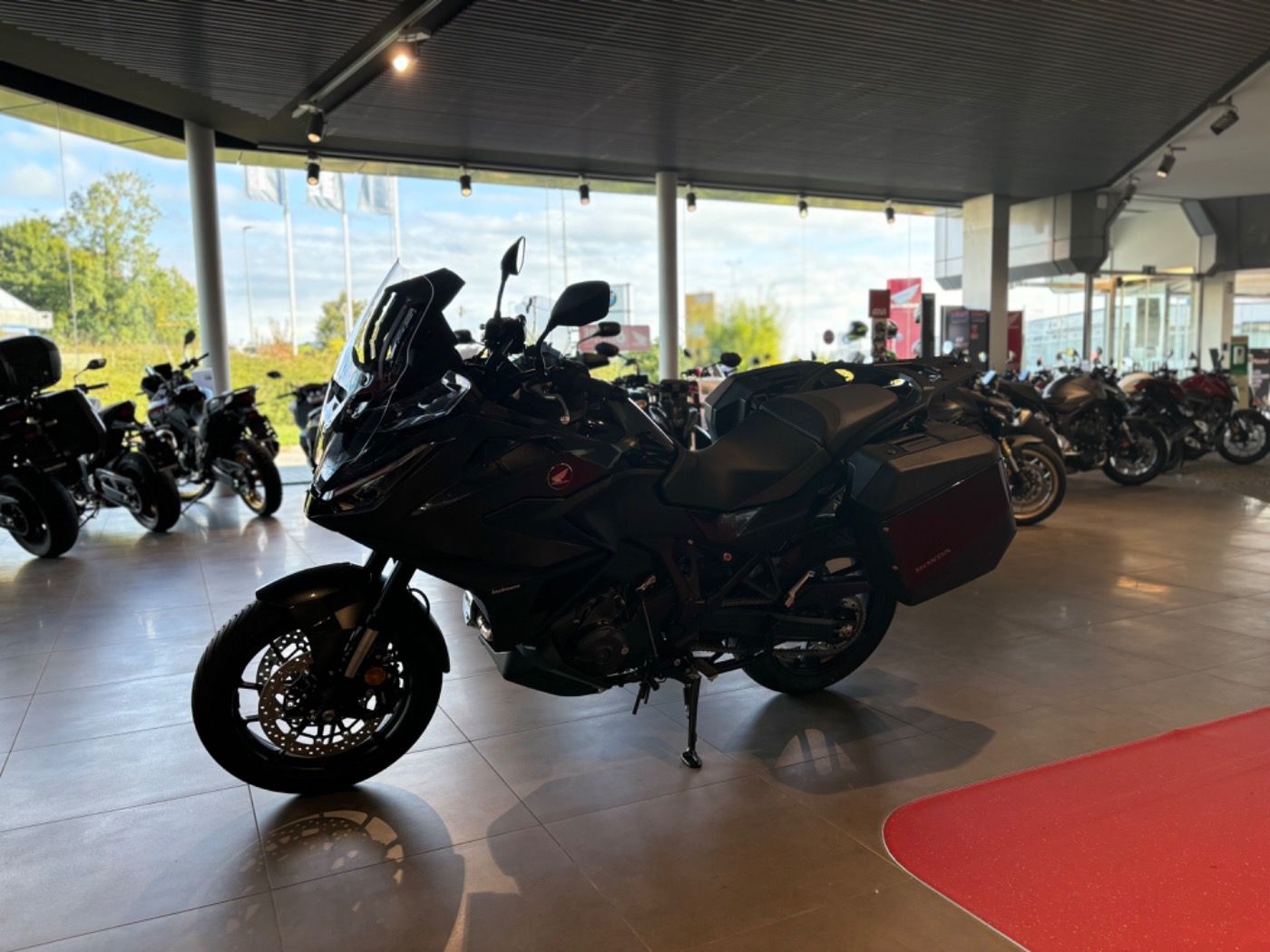 Fahrzeugabbildung Honda NT 1100 Schalter Standard