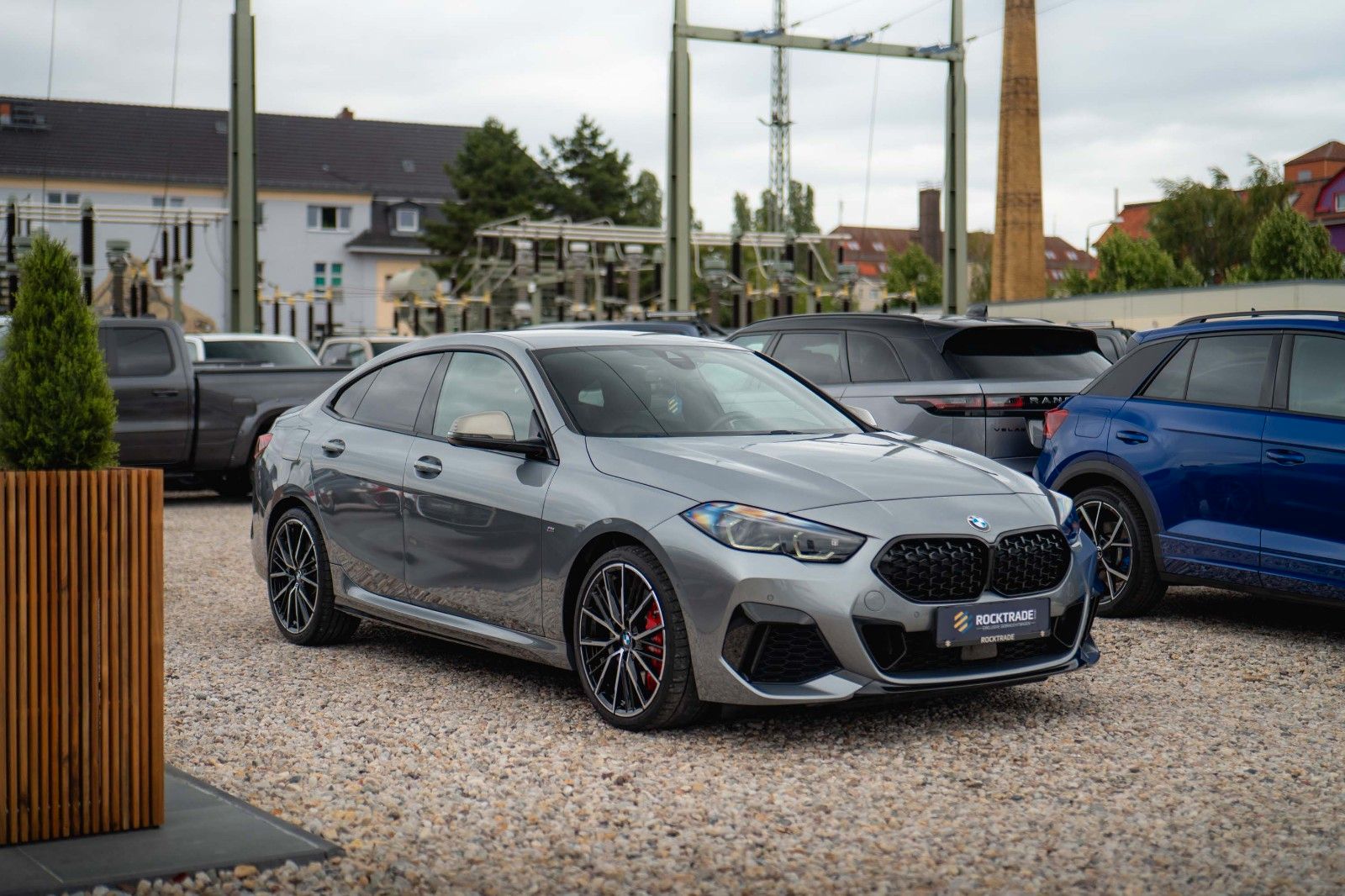 Fahrzeugabbildung BMW M235i xDrive M-Sport Pro Performance Shadow LED