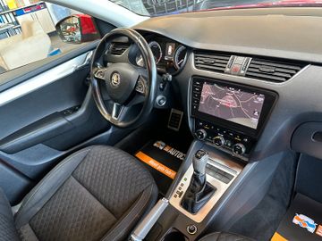 Skoda Octavia Combi Drive *LED*AHK*Klima*Sitzh*