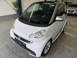 Smart ForTwo 1.0 MHD*AUTM*PAN*SOUND*SHZ*SERV*CARPL*NAV - gebrauchte Kleinwagen in Mülheim