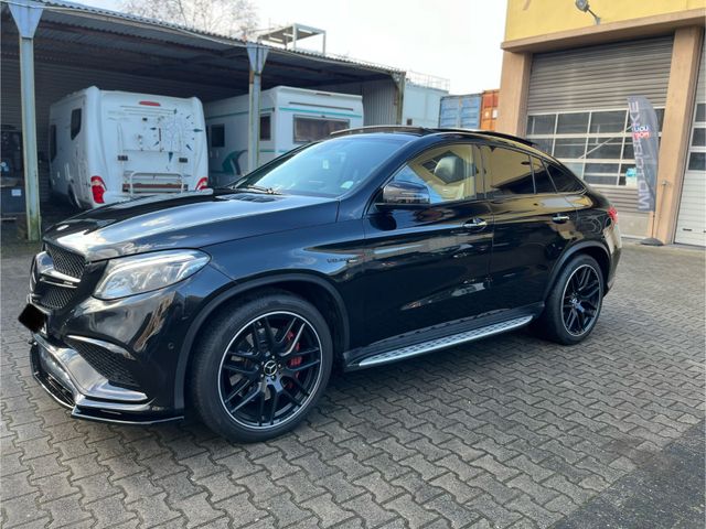 Mercedes-Benz GLE 63S AMG 4Matic All Black Coupe