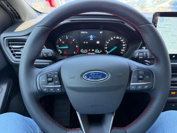 Ford Focus - 12