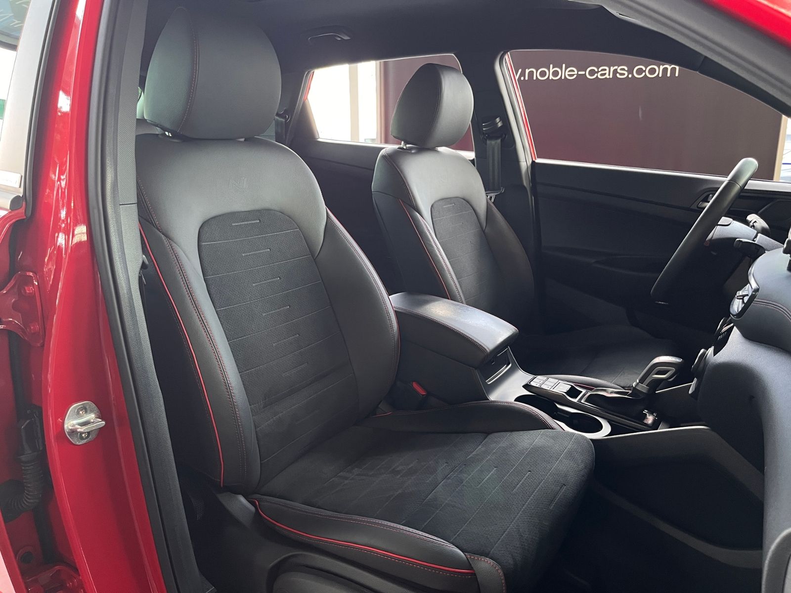 Fahrzeugabbildung Hyundai TUCSON N Line 4WD LED NAVI ALU
