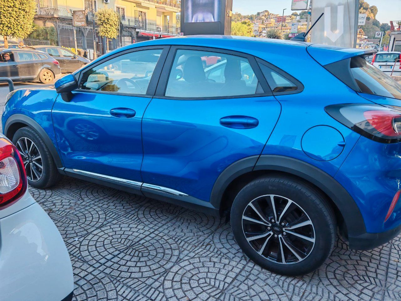 Ford Puma 1.0 ecoboost h Titanium X s&s 125cv imagem 3