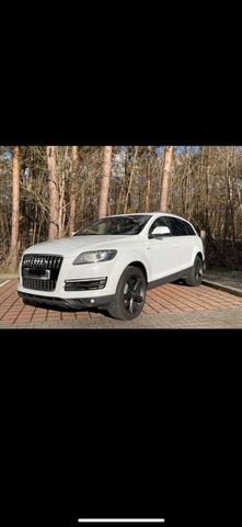 Audi Q7 3.0 TDI S Line