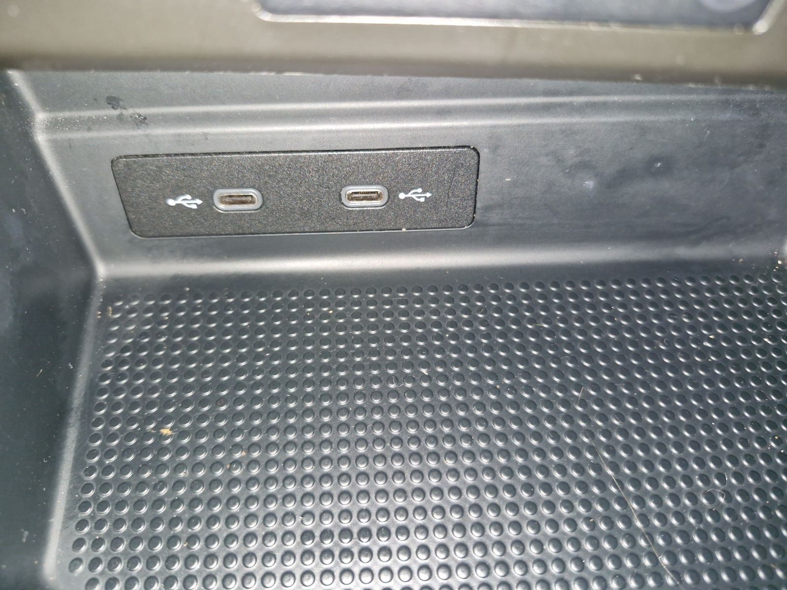 Fahrzeugabbildung SEAT Arona Style 1.0 TSI KLIMA LED