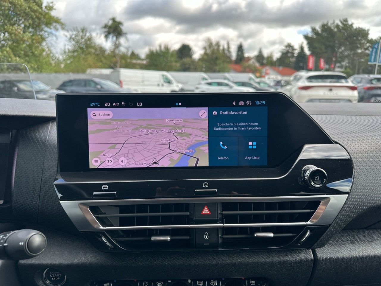 Fahrzeugabbildung Citroën C4 PureTech 130 S&S EAT8 Shine