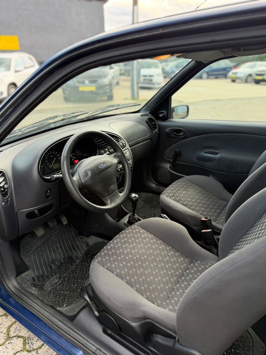 Fahrzeugabbildung Ford Fiesta 1.3 *NUR 41000km*