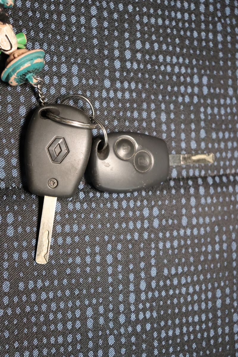 Fahrzeugabbildung Renault Twingo 1.2 * Navigationssystem