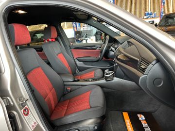 BMW X1 xDrive *KEYLESS*MEMORY*TEMPO*NAV*PDC(CAM)*