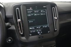Fahrzeugabbildung Volvo XC 40 T3 MOMENTUM NAVI/LED/KAMERA/VIRT./DAB/AHK