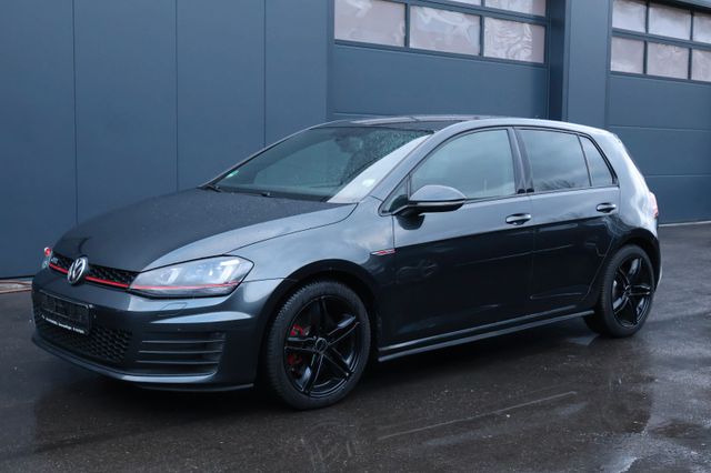 Volkswagen Golf VII 2,0 Lim. GTI Bi-Xenon Navi Sitzh. Euro6