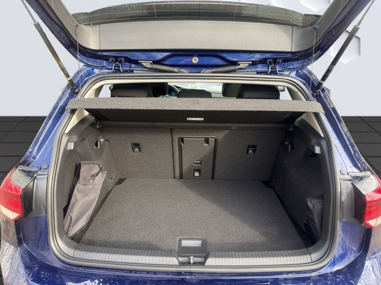 Golf VIII Life 1.0 TSI 81kW SG LED PDC Klima Sit