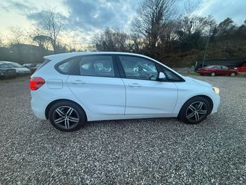 BMW 220 - 4