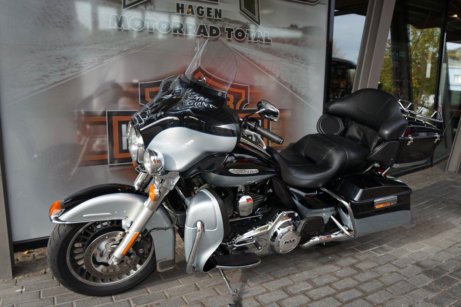 Fahrzeugabbildung Harley-Davidson Ultra Limited FLHTK mit Jekill & Hyde