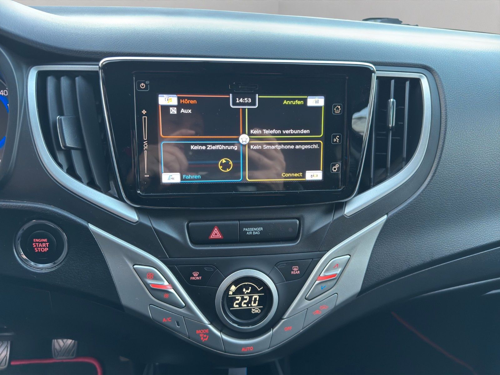 Fahrzeugabbildung Suzuki Baleno Comfort Klima/Navi/Kamara/1Hand