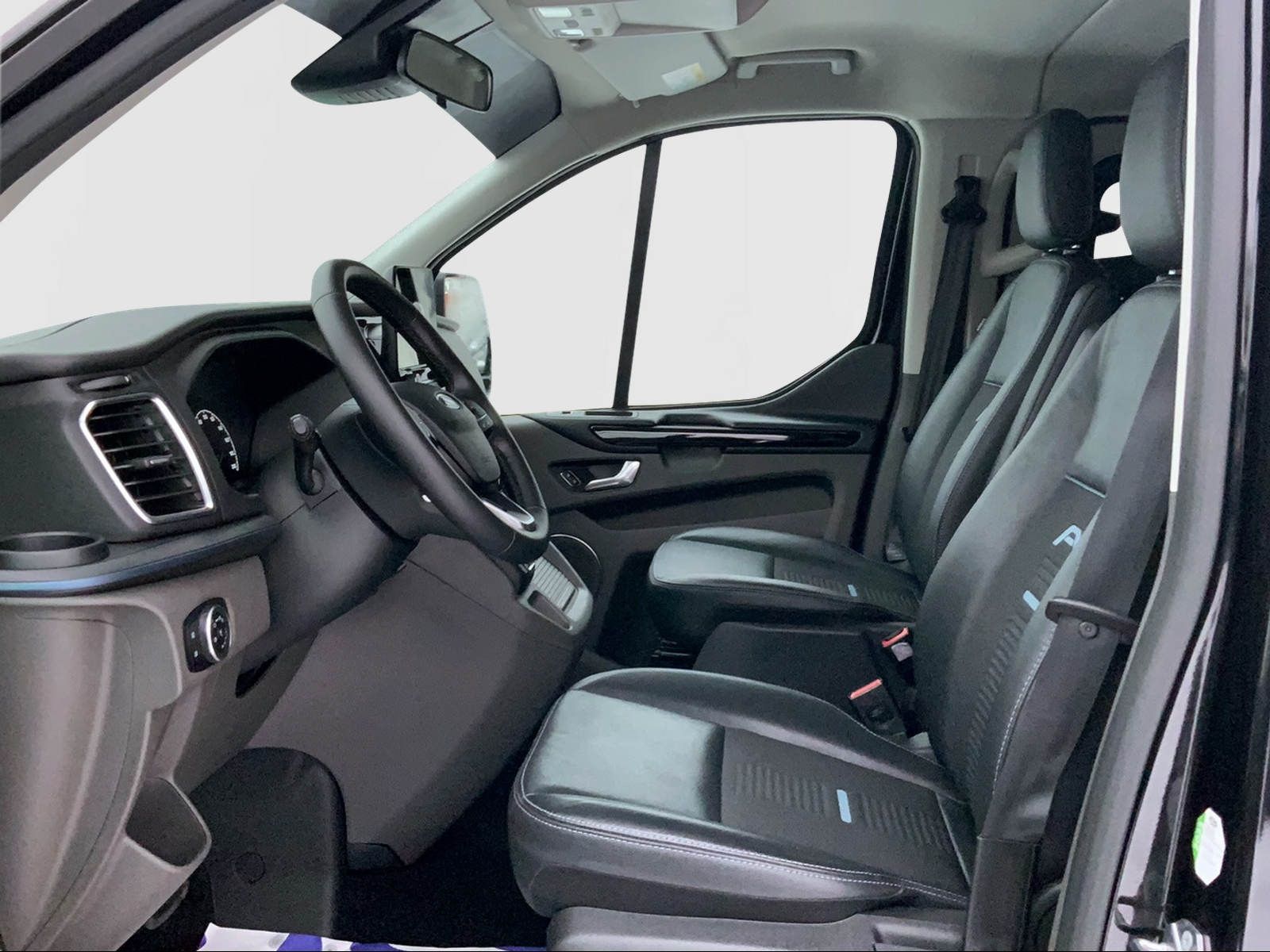 Tourneo Custom AHK,STHZ,RFK,NAV.