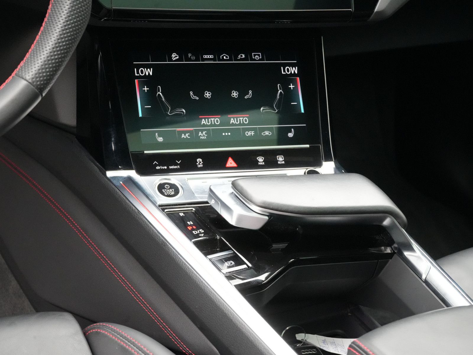 Audi Q8 e-tron - Bild 11