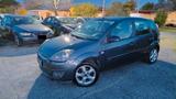 Ford Fiesta 1.4 TDCi 5p. Adatta anche a neopaten - Ford Fiesta aus 2007 mit Diesel-Antrieb