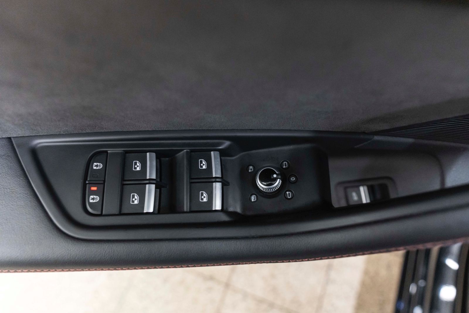 Fahrzeugabbildung Audi S4 3.0T QUATTRO B&O LED 360° MASSAGE CARPLAY