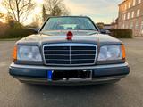 Mercedes-Benz 220 T-Modell - gebrauchte Mercedes-Benz 220 aus dem Jahr 1994