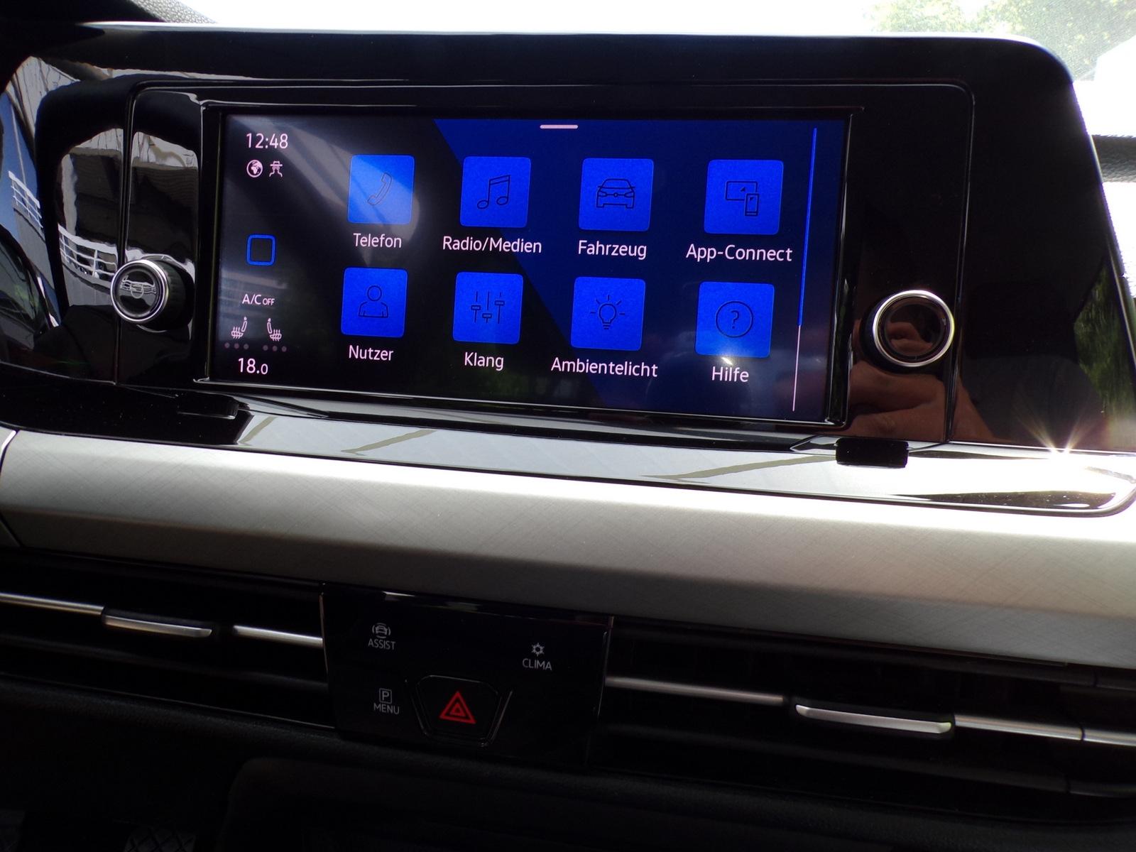 Volkswagen Golf VIII VARIANT 1.5 TSI LIFE / LED'S+SITZHZG, миниатюра 15