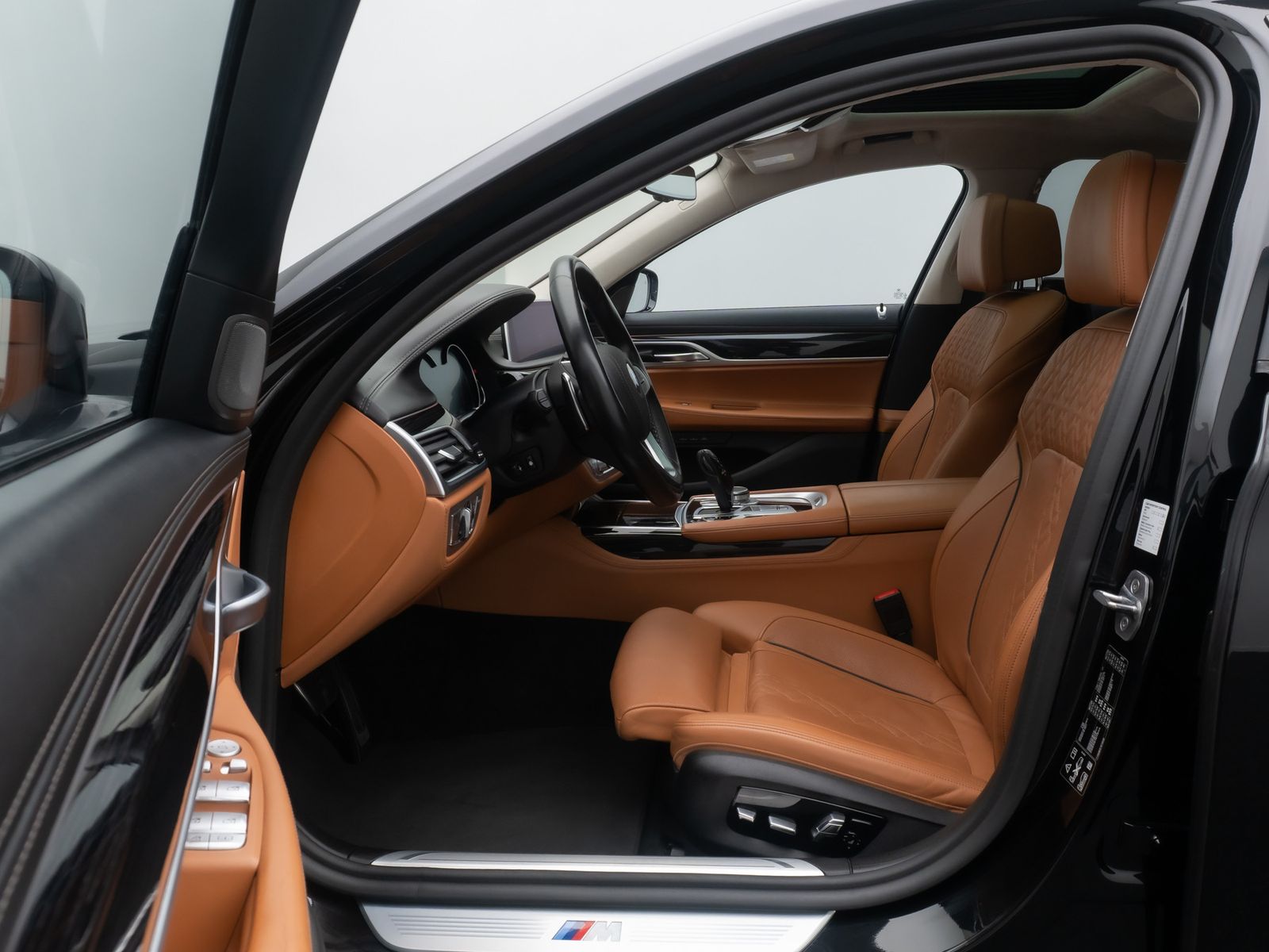 Fahrzeugabbildung BMW 750d xD M Sport 360&deg; Massage FondEnt Laser Voll