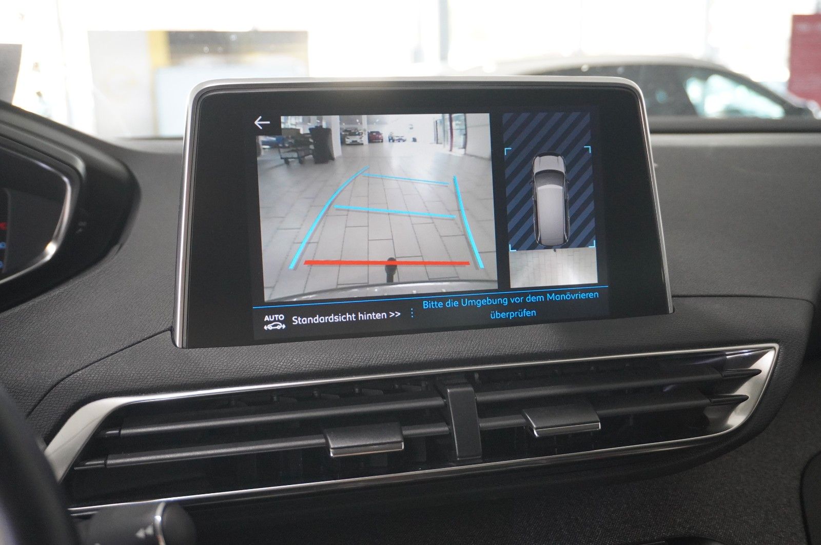 Fahrzeugabbildung Peugeot 5008 1.5D ALLURE NAVI/LED/KAMERA/VIRT/SH/DAB/AHK