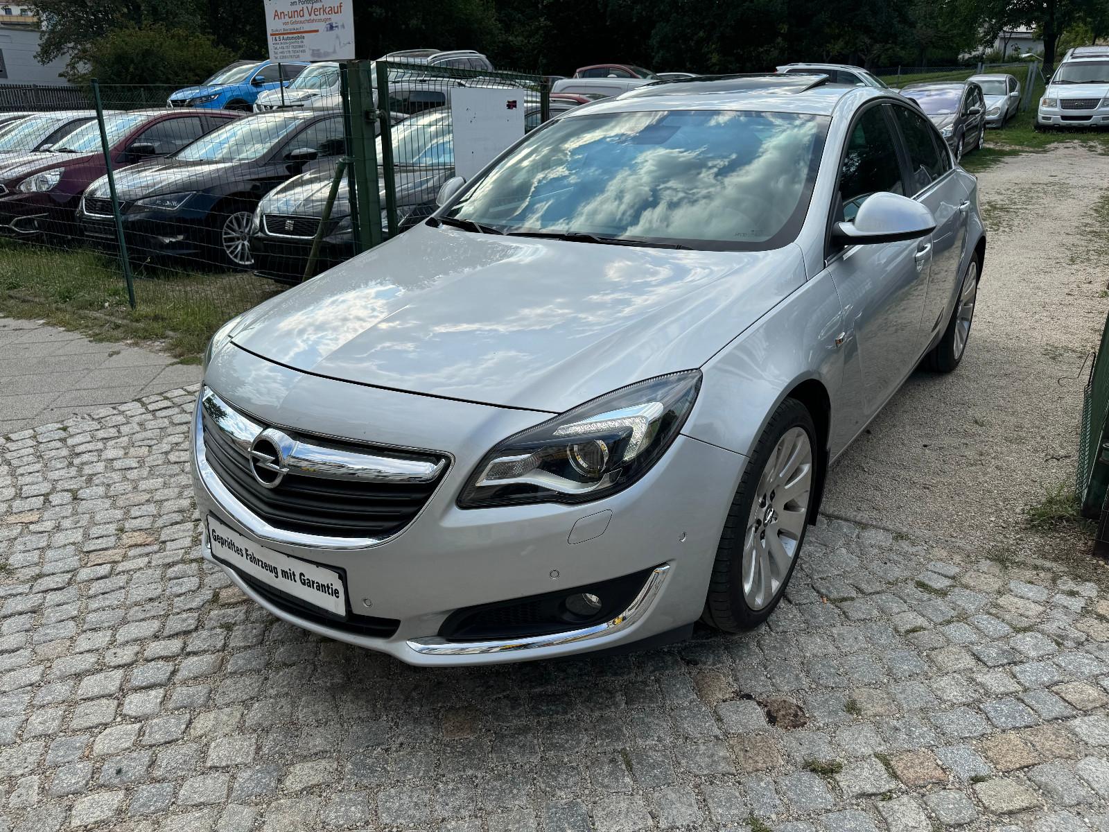 Opel Insignia Innovation 4x4 Scheckheft 8-fach bereif